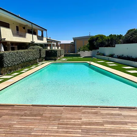 Splendido Con Piscina A Due Passi Dalla * パラーウ