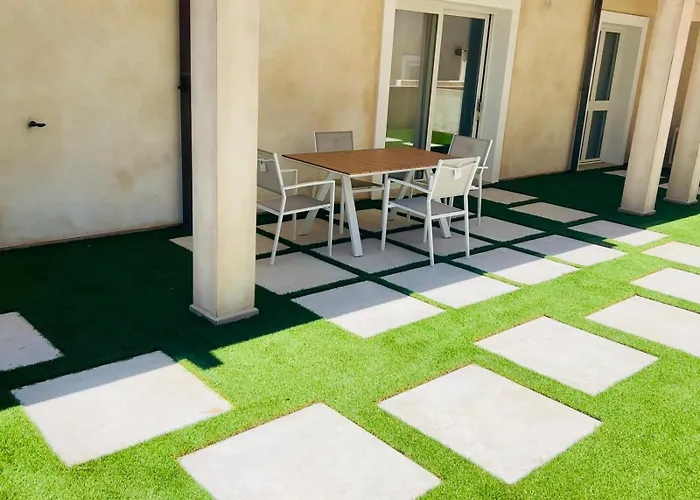 Splendido Con Piscina A Due Passi Dalla Nyaraló *